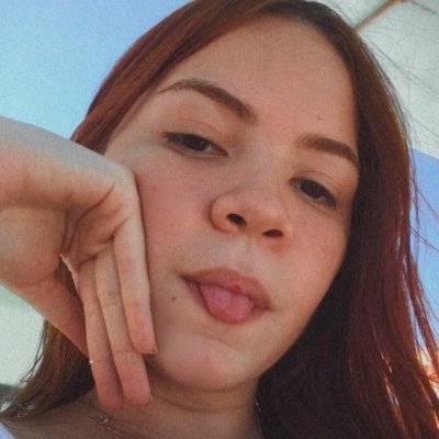 yas505yas's profile picture. sei la pensa vc numa bio engraçadinha e imagina q coloquei aqui
1998 ♋️