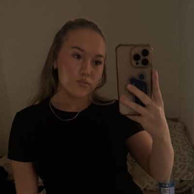 keirasclimb's profile picture. life’s a climb, but the view is great⛰️