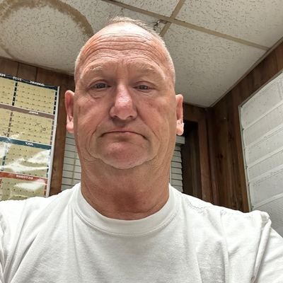 James9769748454's profile picture. 