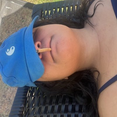 cmrdrenee's profile picture. 