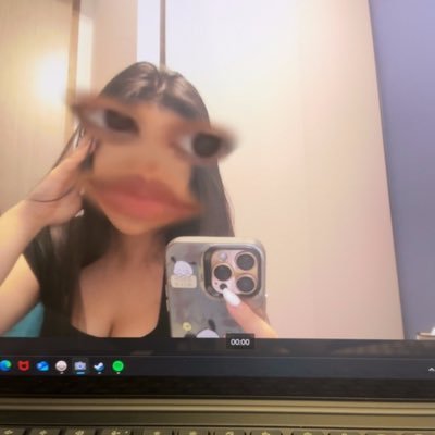 kyomikoo's profile picture. i play and stream games on my bed                     ❀ ママ: @kazydraws @VyeHorten ❀