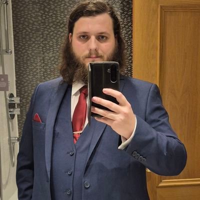 GregoryMarc95's profile picture. 30 years of living; Grimsby; Music is life;
OSRS IGN: MarcMessIIah

👼 Charlie James Gregory; 20/12/18 👼