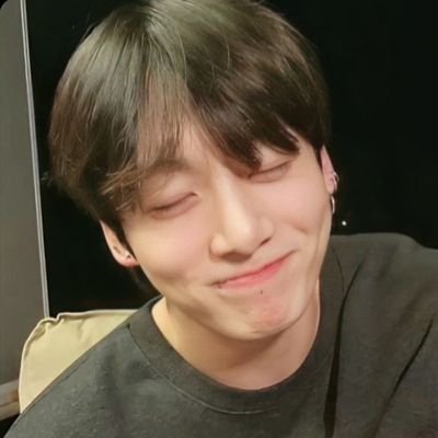 danger_cw's profile picture. BTS PAVED THE WAY 💜