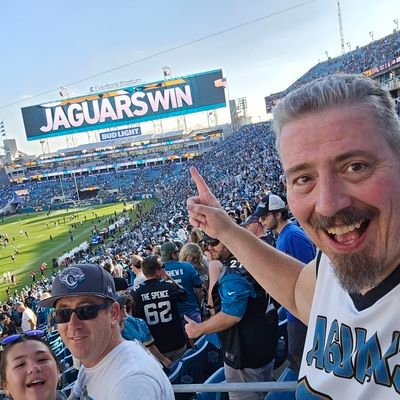 DUVAL_DOOM's profile picture. #DUUUVAL | #HailSouthern 🦅 | Fulham 🦡 | You're not going to like anything I say. 🤷🏻 Big proponent of the 24 hour rule.