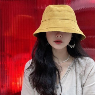 Ella25221's profile picture. 🇸🇬A fashion designer who loves outdoor travel, meditation, 📖reading, ⛳️golf, #Bitcoin plans to travel to the US🇺🇸 before next year✈️✈️