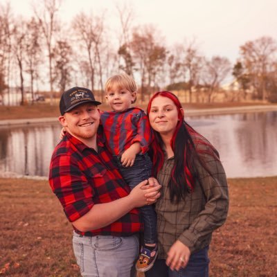 Taylorgoble0210's profile picture. Cash App armyblood9048                                    pay pal armyblood9048