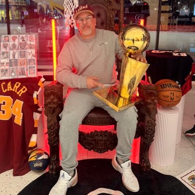 ScreechDinero's profile picture. Cypha Podcast Show On https://t.co/jC6Kq9Z2MI Every Saturday From 8-9pm