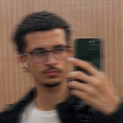 badguyluizo's profile picture. you bitches ain't badder than me 🖤