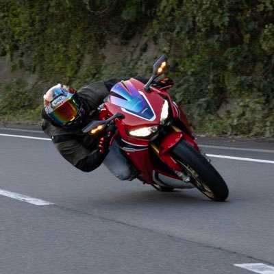 R650707089734's profile picture. 元🦈R1乗り