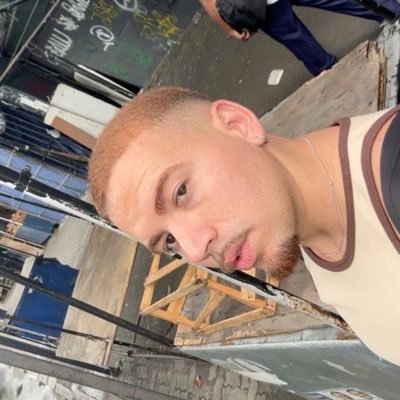 gamaedurj's profile picture. 