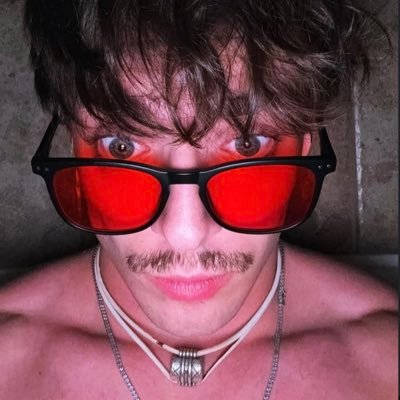 feelsjkany's profile picture. Nós. Por nós. Pelos nossos.