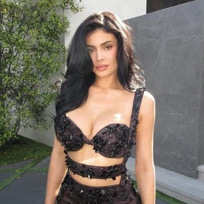 umaestranh_a's profile picture. ⌜ 𝘓𝘪𝘧𝘦 𝘴𝘶𝘤𝘬𝘴..