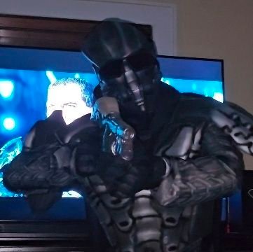 TheCurlyRay's profile picture. Im a fan of Zack Snyder, Anime, and Gaming. @RebelMoonTheory Narrator 🎙
#SellZSJLtoNetflix
#SellSnyderversetoNetflix
#RebelMoon