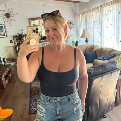 Jennifar642822's profile picture. I am single and very lonely