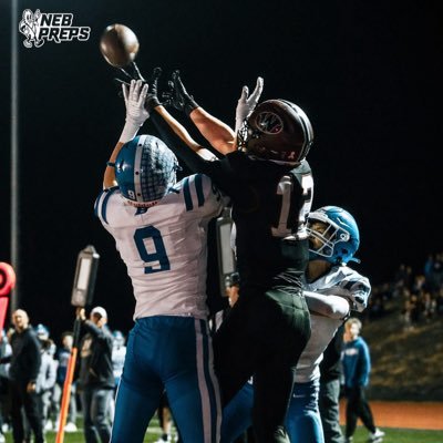 bschieffer12's profile picture. Waverly High School ‘26 | 6’5 215 | TE/OLB/EDGE | Squat 370 - Bench 275 - Clean 265 | 33 Vertical |Team Captain | 3 Sport Athlete | 3.4 GPA