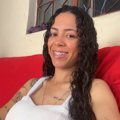 linsmilly7's profile picture. Jesus é o caminho, a verdade e a vida.