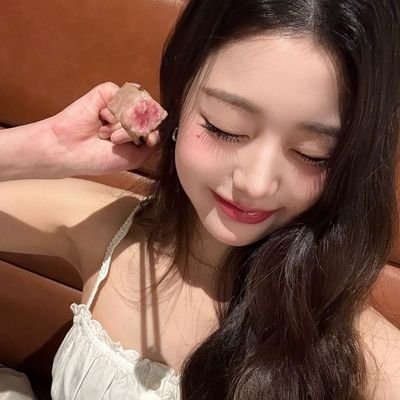 epitafiou's profile picture. 20.