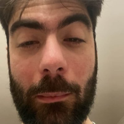 LeleBestScarfer's profile picture. 