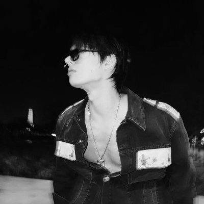 soncgmingi's profile picture. _𝖀𝖓𝖗𝖊𝖆𝖑_ ⋆─ '99 ─⋆ 송민기 —* 𝘉Λ𝘋𝘖𝘚 | Hooligan *— Call him yours only when he’s down to give you his little piece of heaven. The distance was never real.