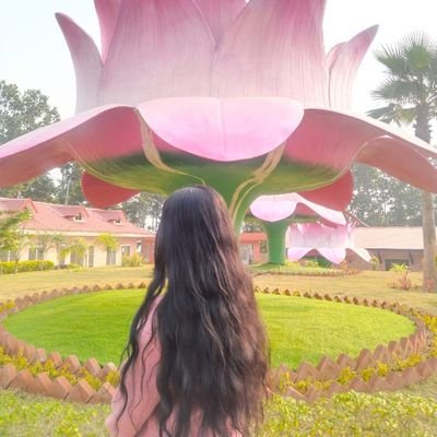 khdka_Seeta's profile picture. 🫶✨Fall In Love With Souls, Not Faces ✨🌹🫶