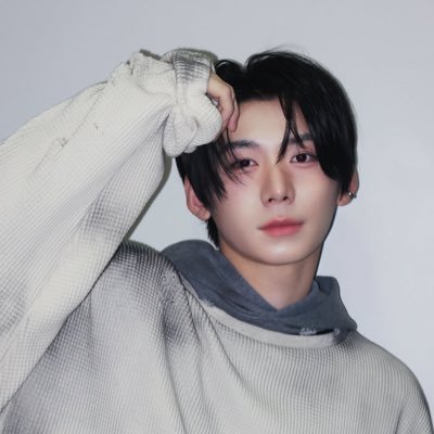 ForeverwithAHOF's profile picture. 