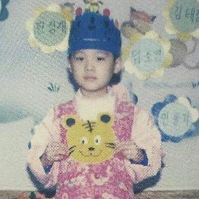 yooncitto's profile picture. Keep scrolling