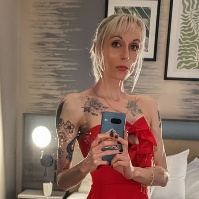 FatallyY0urs's profile picture. RN, GPN & PCN 👩‍⚕ 🏴󠁧󠁢󠁳󠁣󠁴󠁿🇵🇸
Apostate witch. Certified sad girl. 

Runs off spite, caffeine and a hatred for the patriarchy.

CW: Bad language.