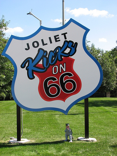Show Me Joliet is your go-to source for the scoop on what’s happening throughout the Joliet Area.