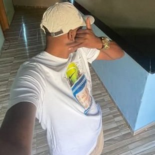 sofeehangloose's profile picture. 