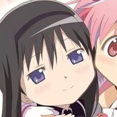 ScarlieVA's profile picture. I make noises into a microphone sometimes 🎙️ Addicted to VRChat 💬 Multi Fandom Account 💖 @Marioguy54 💖