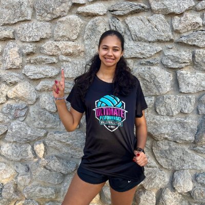 laurenpero2027's profile picture. C/O 2027 17u | 5’9 | MB(OPP) | Ultimate Performance 1 | #1 | Booker T Washington Varsity #8 / I https://t.co/SM1N8Lzu7j