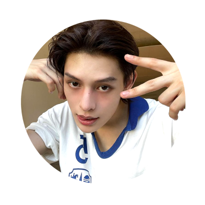 Yufurn's profile picture. pretty enough to be weird.