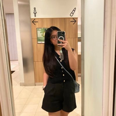 itssmeeyyyy's profile picture. bukan anak hitzz👀