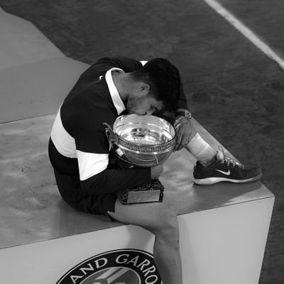 cr7goati's profile picture. وَمَا تَدْرِي نَفْسٌ مَّاذَا تَكْسِبُ غَدًا وَمَا تَدْرِي نَفْسٌ بِأَيِّ أَرْضٍ تَمُوتُ