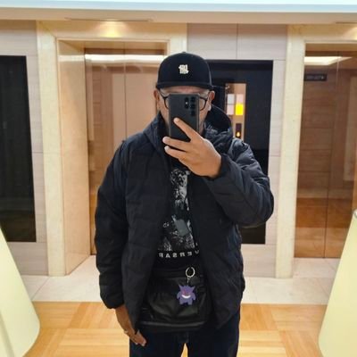 akamilsaha's profile picture. 