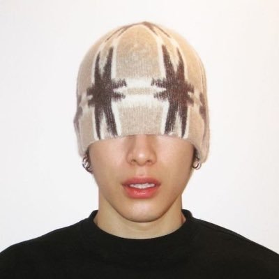 airplane_mxde's profile picture. • faucet scientist