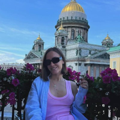 Mary1nj9's profile picture. May our country become strong again and return power to the hands of our people