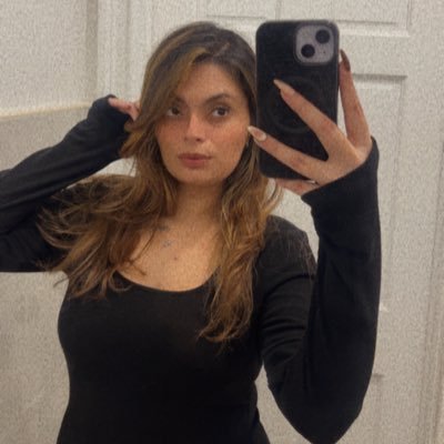 TiffanyArlene_'s profile picture. 28| #blacklivesmatter 🤎