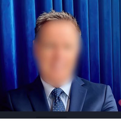 VinzLaurent's profile picture. A composed masculine presence for women who value intention. Serving Ottawa, Montreal & beyond.