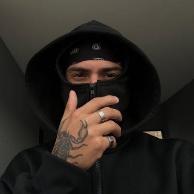 w_stts's profile picture. mind, body and spirit 🐦‍🔥