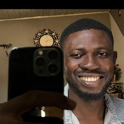 tatikporu03's profile picture. 