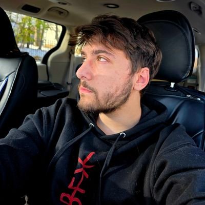 DrSpookie's profile picture. 23 • 🍁🎃 • Graphic Designer • Zombies Enthusiast • WaW/MW3/WW2 • Worked with @Jev,  @SubToOptimus and @M3RKMUS1C and more. • |-/ Stay Alive Friends.