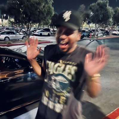 FatherDre_'s profile picture. Pokemon Aura God. Part-Time Gamer/Gamba 🎮🎲. I’m here for a good time, not a long time.