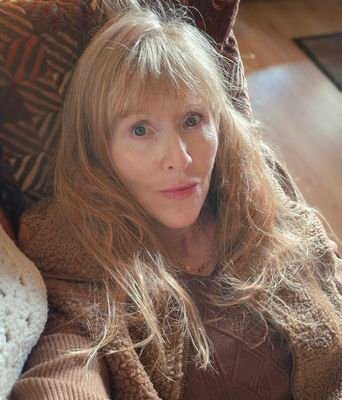 Dawn58760230976's profile picture. Rebuilding another account after X betrayed me. Is it worth trying?????