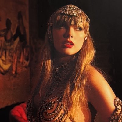 crossreys's profile picture. #1 starwarslor truther of all time