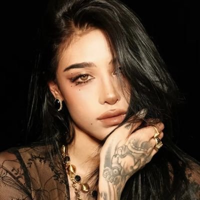 Ophleiardi's profile picture. 𝐃𝐀𝐑𝐊 𝐀𝐍𝐆𝐄𝐋 ；⠀⠀⠀⠀⠀ ⠀⠀⠀⠀ ⠀ ⠀⠀⠀⠀ 𝑎𝑑𝑗. 𝖺𝗇𝗀𝖾𝗅 𝖿𝖺𝖼𝖾, 𝖽𝖾𝗏𝗂𝗅 𝗌𝗈𝗎𝗅