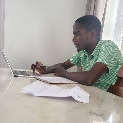 HillsKamus57662's profile picture. Hillary a student