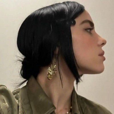 THEDlNER's profile picture. 24 | california | i love music, cats & coffee 👼