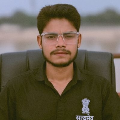 RahulYa67383283's profile picture. समाजिक विचार। सच बोलना सच सुनना पसंद है
 🇮🇳