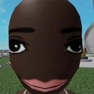 lyyyasn's profile picture. 